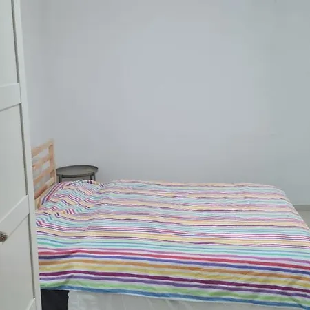 3 Bedroom Flat Next To Paceville Lejlighed *