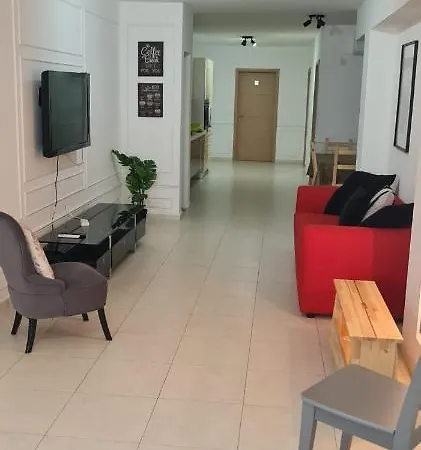 3 Bedroom Flat Next To Paceville Appartement *